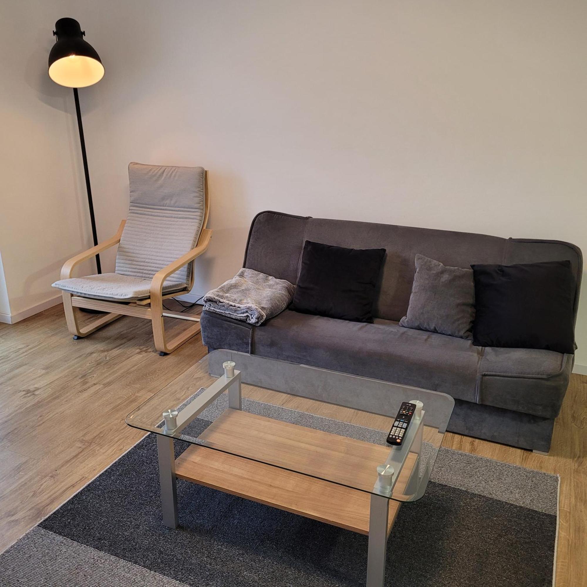 Schoene, Gemuetliche Moeblierte 2 Zi Wohnung In Rgb レーゲンスブルク エクステリア 写真