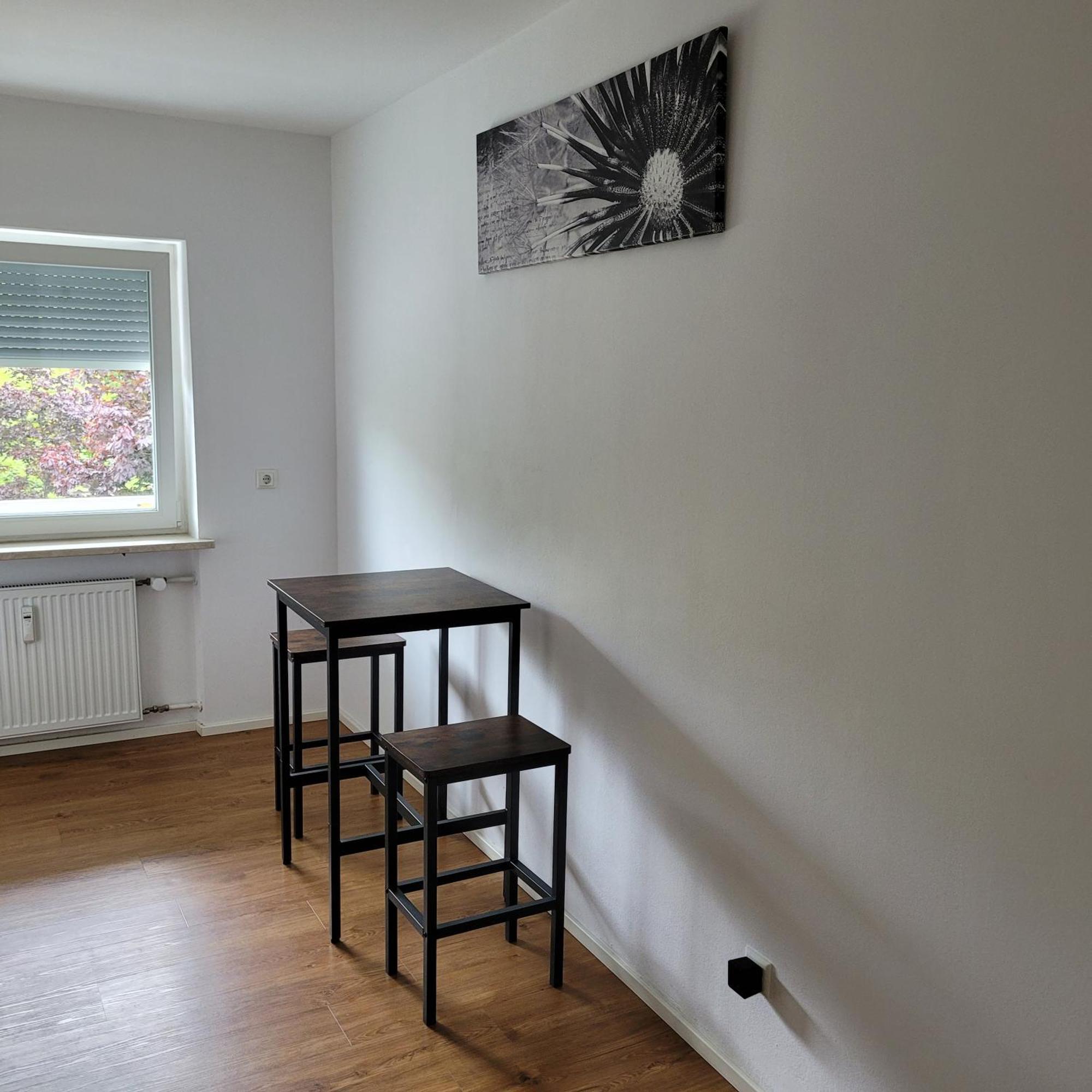 Schoene, Gemuetliche Moeblierte 2 Zi Wohnung In Rgb レーゲンスブルク エクステリア 写真